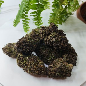 Fleur CBD Purple Snowman, Bio outdoor — vue d'ensemble des têtes
